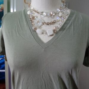 Zara V neck shirt size S🌟